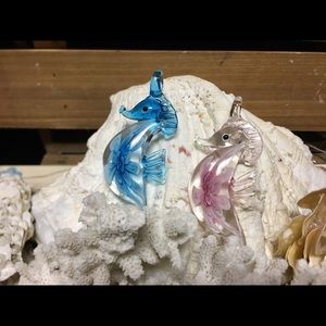 Murano glass seahorse pendant